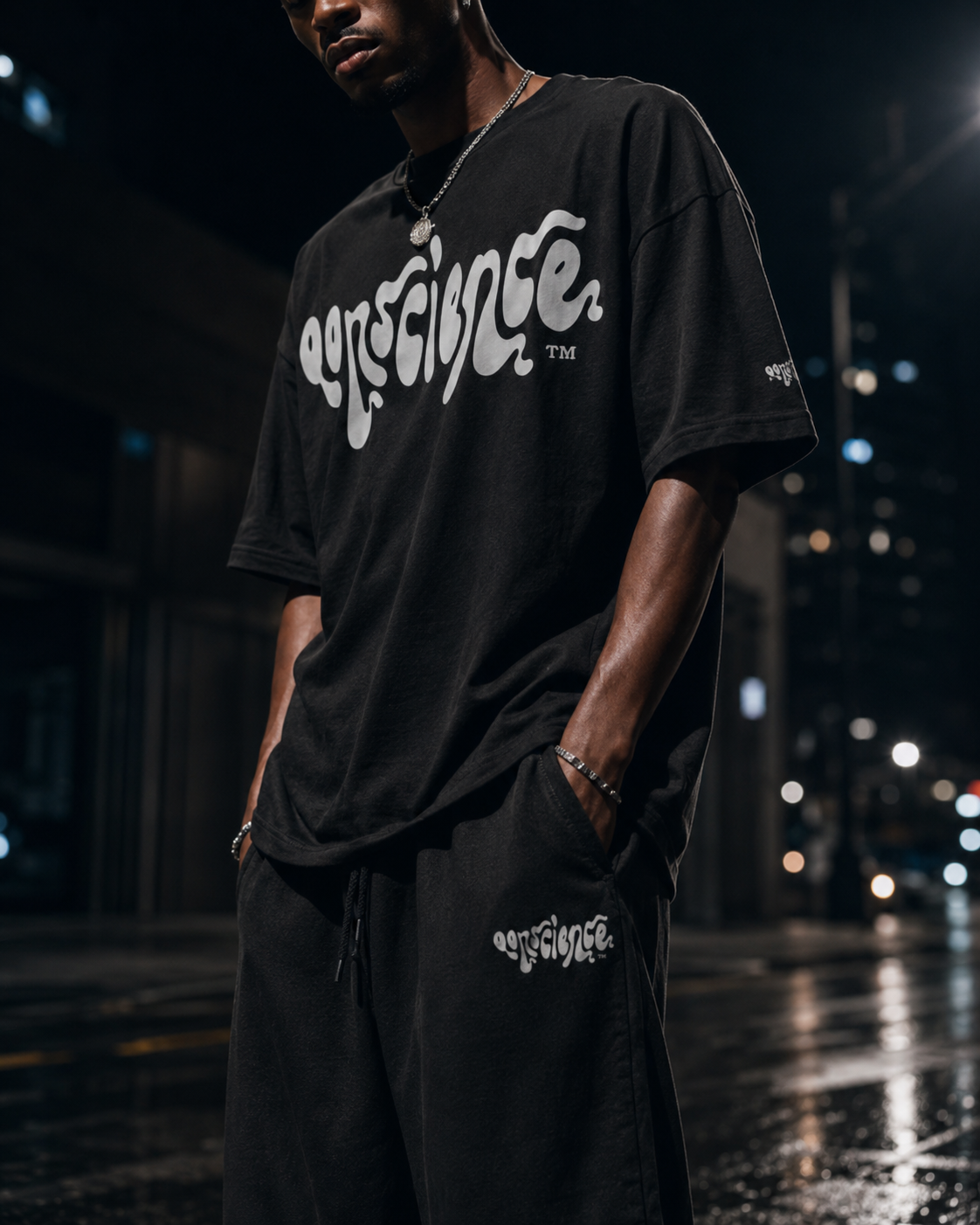 Qonscience campaign look one
